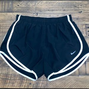 Nike Tempo Women’s 3” Running Shorts